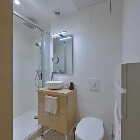 La Saraillerie - Patio - Clim - Wifi Apartment Avignon